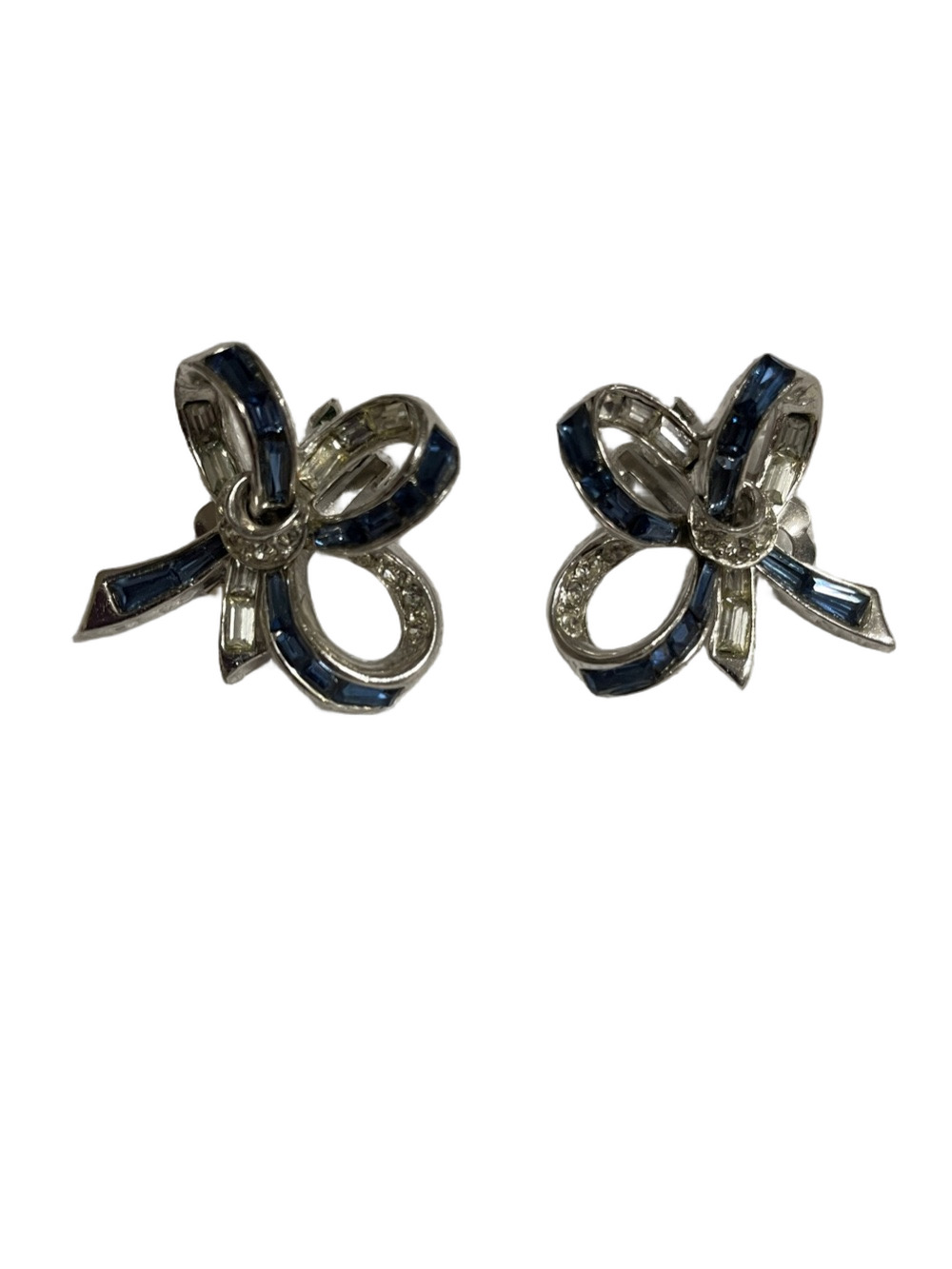 Vintage Boucher Blue & White Rhinestone in Silver Tone Clip On Earrings
